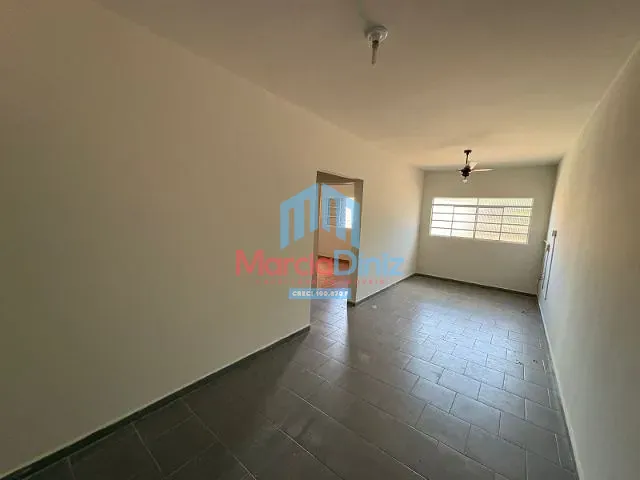 Apartamento 3 quartos e 1 banheiro, para alugar, no bairro Jardim Modelo em Ituverava