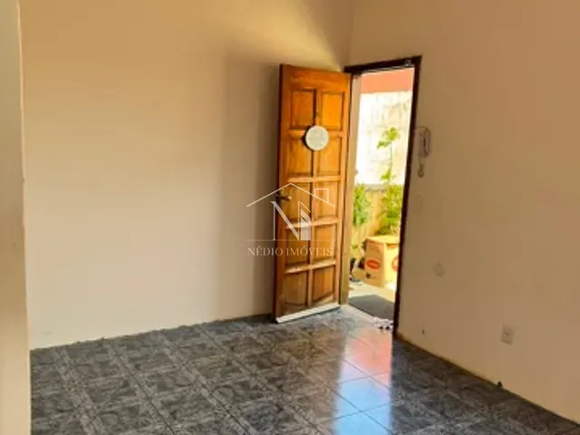 Apartamento 2 quartos e 1 banheiro, à venda, no bairro Mumbuca em Maricá