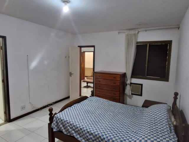 Apartamento 1 quarto e 1 banheiro, para alugar, no bairro Centro em Vassouras
