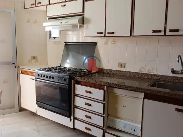 Apartamento com 106m² 3 quartos e 1 banheiro, à venda ou para alugar, no bairro Jardim Glória em Americana