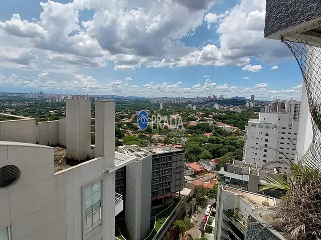 Apartamento com 2900m² 4 quartos e 4 banheiros, à venda, no bairro Vila Madalena em São Paulo