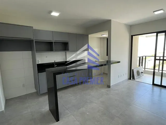 Apartamento 2 quartos e 2 banheiros, à venda, no bairro Nossa Senhora da Vitória em Ilhéus