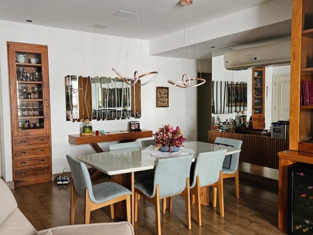 Apartamento 4 quartos e 1 banheiro, à venda, no bairro Itaipava em Petrópolis