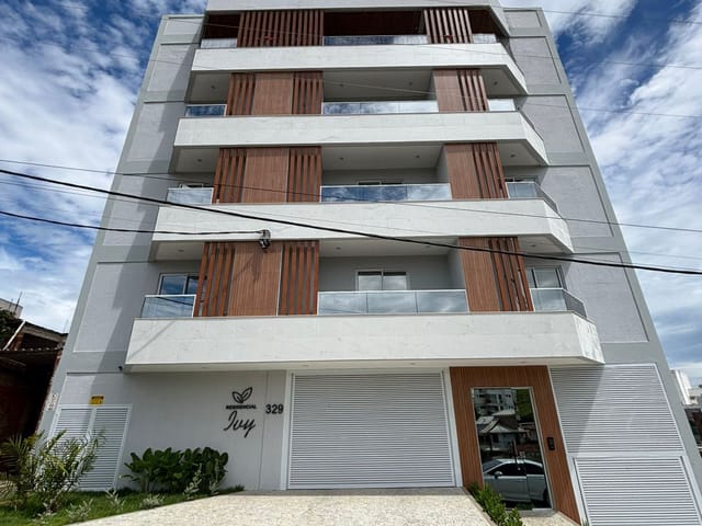 Apartamento 2 quartos e 2 banheiros, à venda ou para alugar, no bairro Lions em Itaperuna