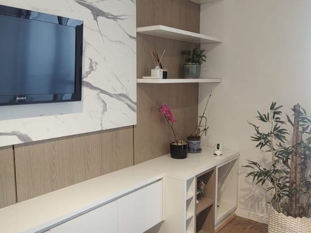 Apartamento 2 quartos e 1 banheiro, à venda, no bairro Cascatinha em Juiz de Fora