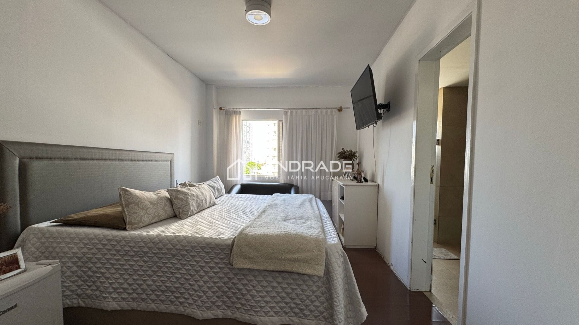 Apartamento à venda com 3 quartos, 158m² - Foto 16