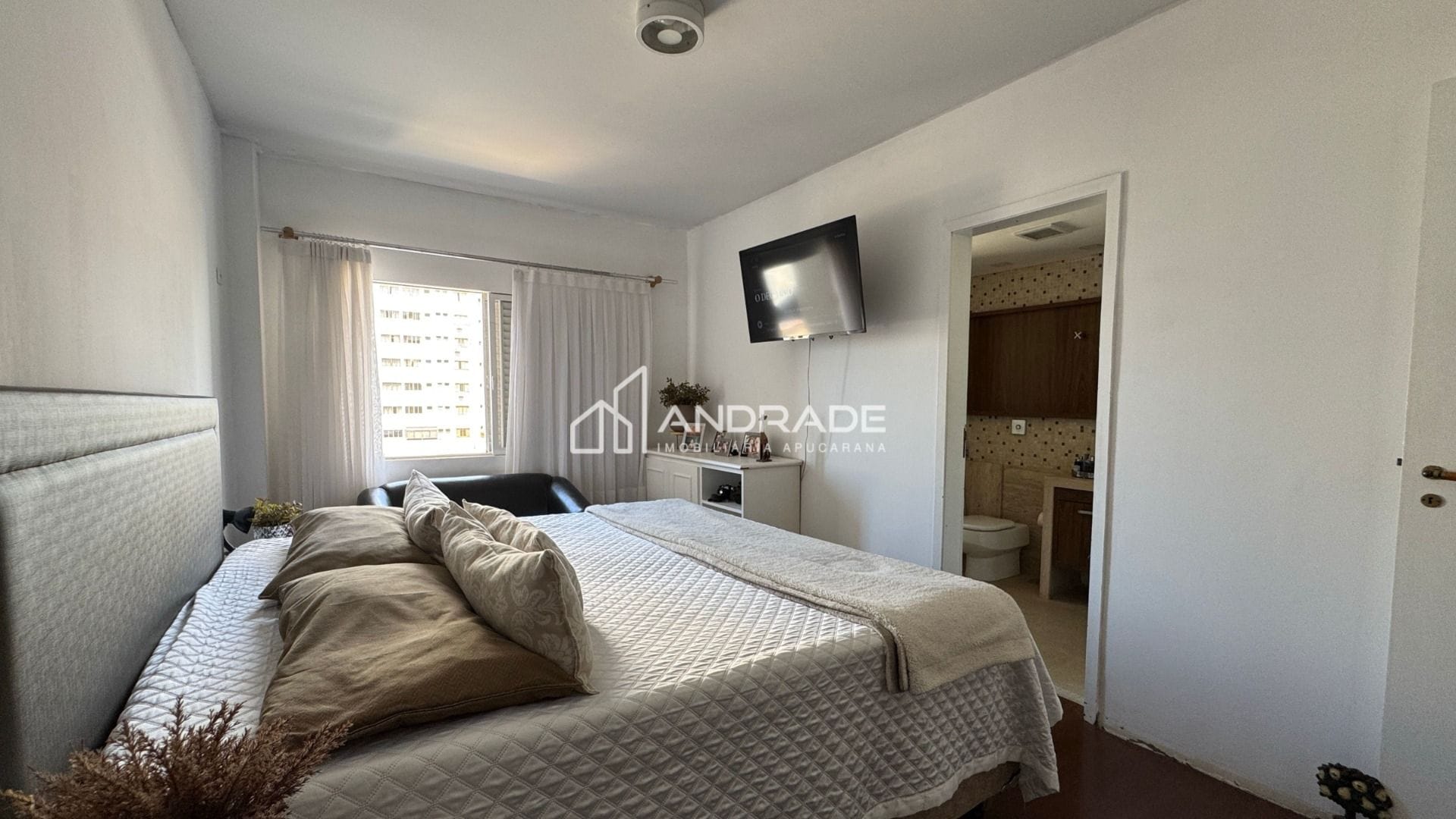 Apartamento à venda com 3 quartos, 158m² - Foto 18