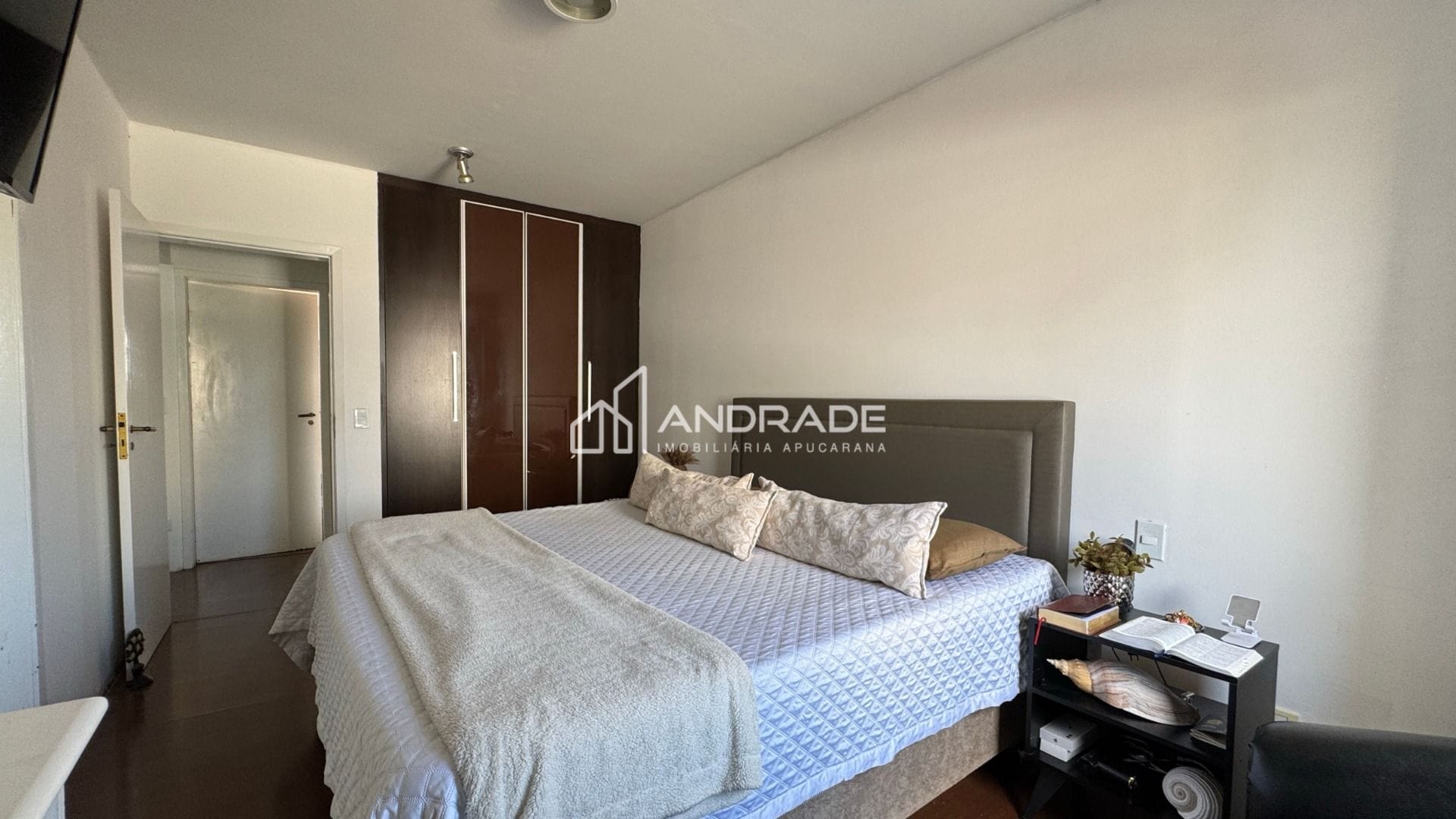 Apartamento à venda com 3 quartos, 158m² - Foto 22