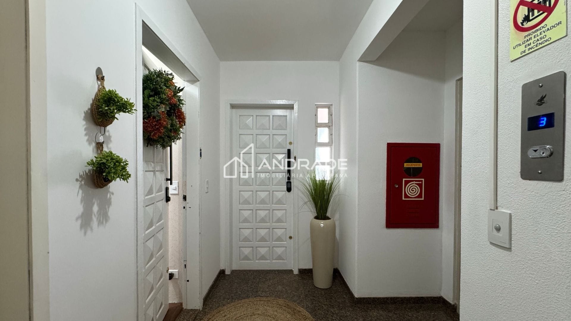 Apartamento à venda com 3 quartos, 158m² - Foto 7
