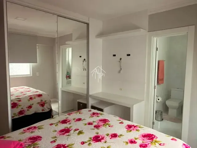 Apartamento 3 quartos e 4 banheiros, para alugar, no bairro Centro em Balneário Camboriú