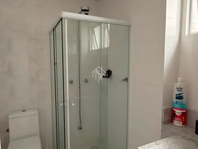 Apartamento 3 quartos e 4 banheiros, para alugar, no bairro Centro em Balneário Camboriú