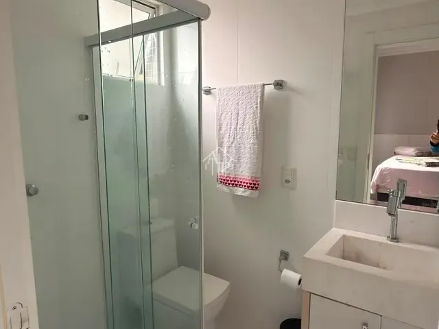 Apartamento 3 quartos e 4 banheiros, para alugar, no bairro Centro em Balneário Camboriú