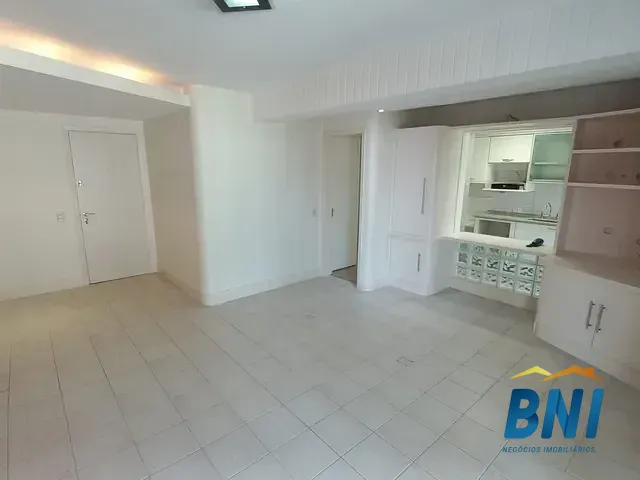 Apartamento com 107m² 2 quartos e 2 banheiros, à venda ou para alugar, no bairro Barra da Tijuca em Rio de Janeiro