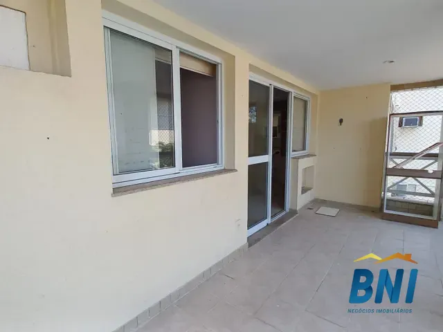 Apartamento com 107m² 2 quartos e 2 banheiros, à venda ou para alugar, no bairro Barra da Tijuca em Rio de Janeiro