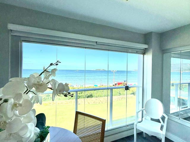 Apartamento com 130m² 2 quartos e 3 banheiros, para alugar, no bairro Ingleses do Rio Vermelho em Florianópolis