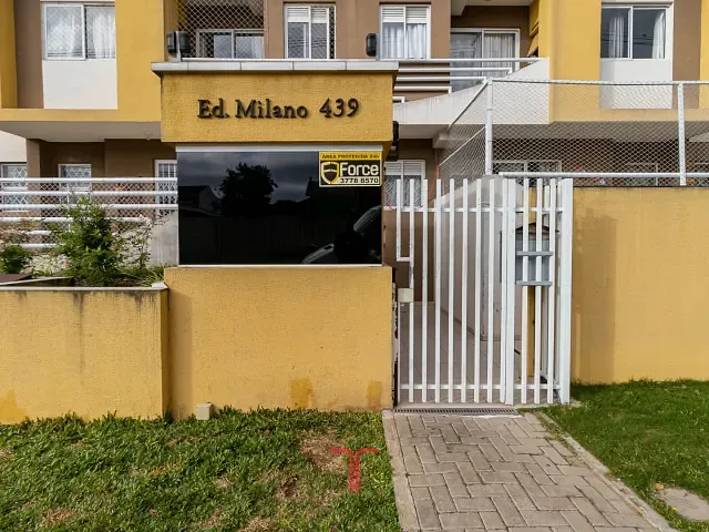 Apartamento com 76m² 2 quartos e 2 banheiros, à venda ou para alugar, no bairro Capão Raso em Curitiba