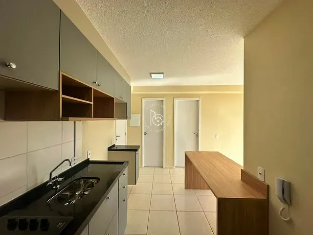 Apartamento com 37m² 2 quartos e 1 banheiro, para alugar, no bairro Vila Guilherme em São Paulo