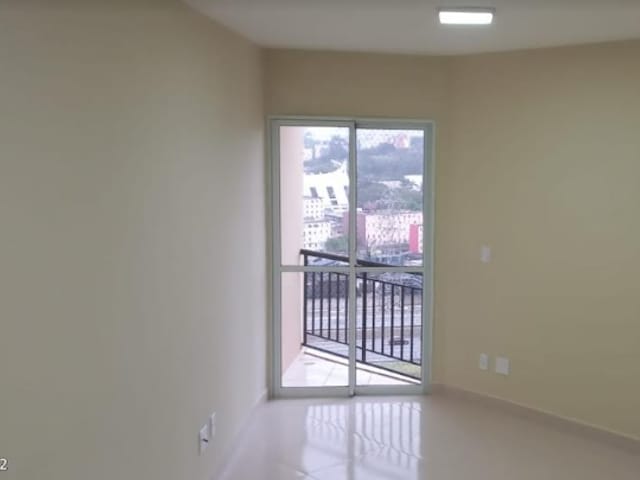 Apartamento 2 quartos e 1 banheiro, à venda, no bairro São Pedro em Osasco