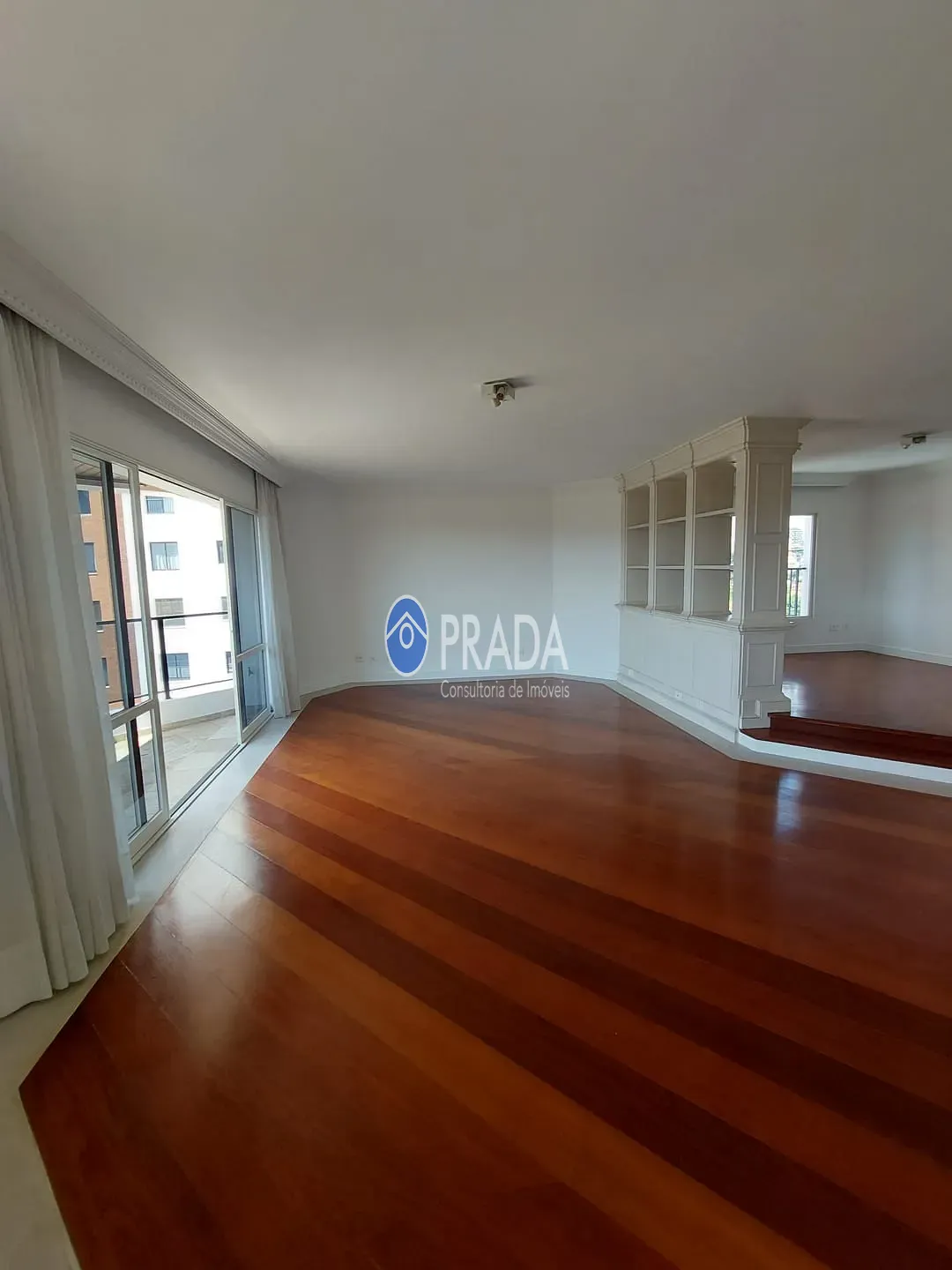 Apartamento, 3 quartos, 245 m² - Foto 2