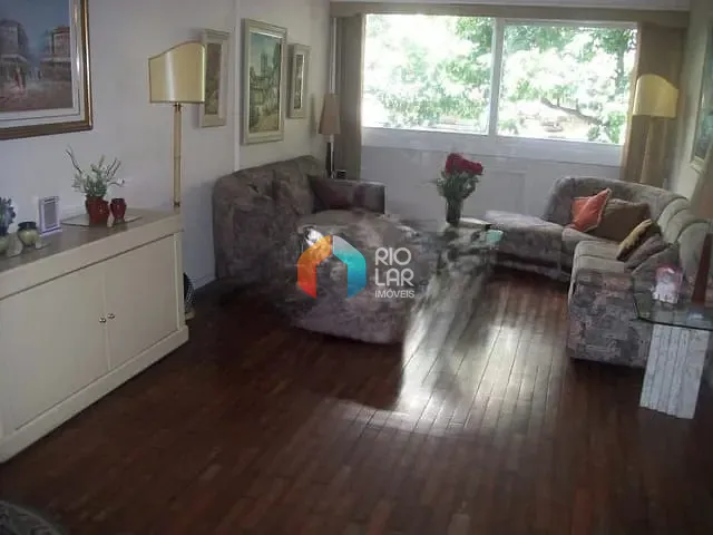 Apartamento com 156m² 3 quartos e 1 banheiro, à venda, no bairro Flamengo em Rio de Janeiro