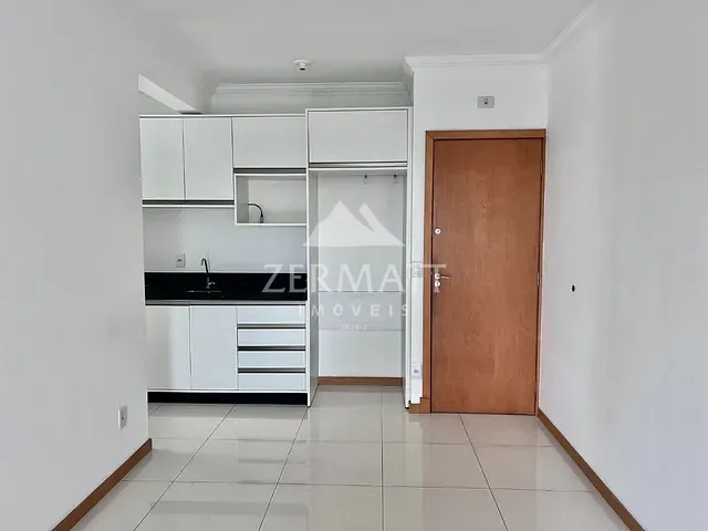 Apartamento com 75m² 3 quartos e 2 banheiros, para alugar, no bairro Velha em Blumenau