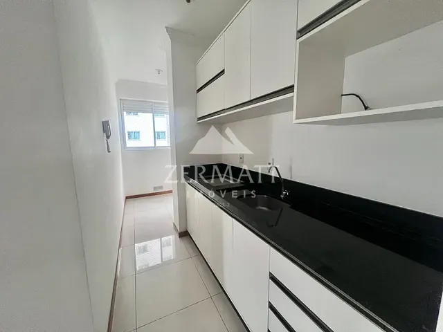 Apartamento com 75m² 3 quartos e 2 banheiros, para alugar, no bairro Velha em Blumenau