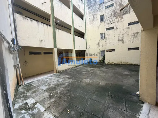 Apartamento 2 quartos e 1 banheiro, para alugar, no bairro Boa Viagem em Recife