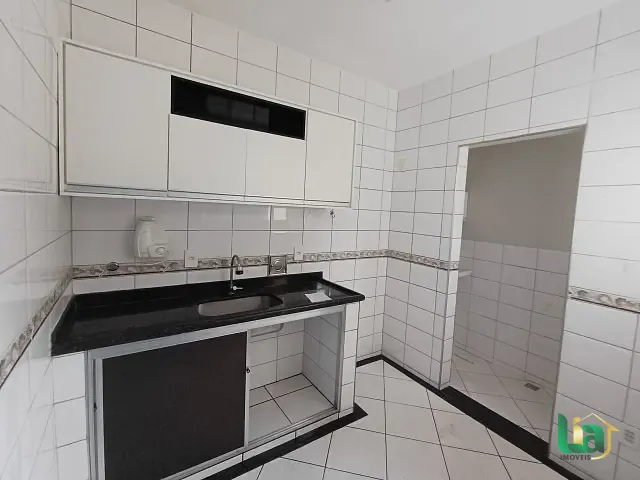 Apartamento 2 quartos e 1 banheiro, para alugar, no bairro Barra em Muriaé