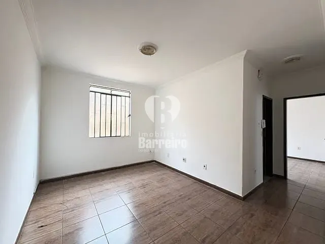 Apartamento 3 quartos e 1 banheiro, para alugar, no bairro Barreiro em Belo Horizonte