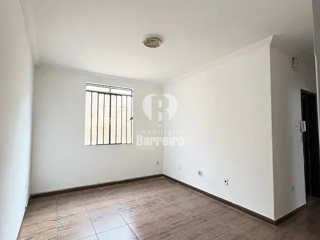 Apartamento 3 quartos e 1 banheiro, para alugar, no bairro Barreiro em Belo Horizonte