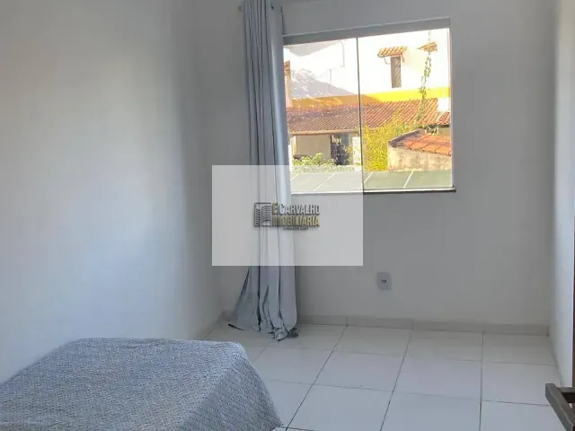 Apartamento com 220m² 4 quartos e 2 banheiros, à venda, no bairro Nossa Senhora da Vitória em Ilhéus