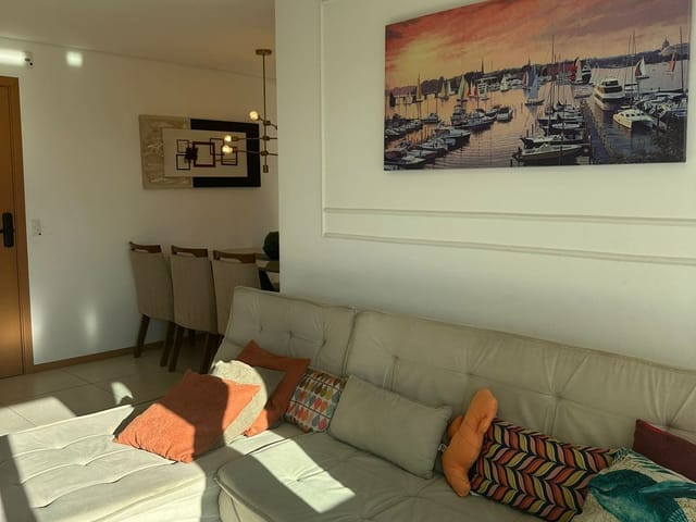 Apartamento 2 quartos e 2 banheiros, à venda, no bairro ARMAÇÃO em Penha