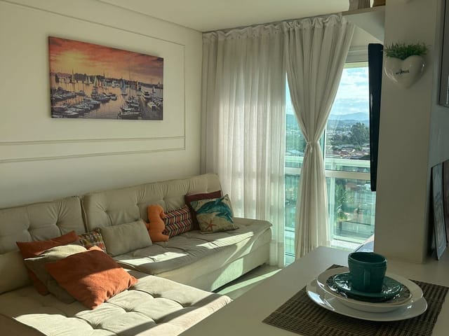 Apartamento 2 quartos e 2 banheiros, à venda, no bairro ARMAÇÃO em Penha