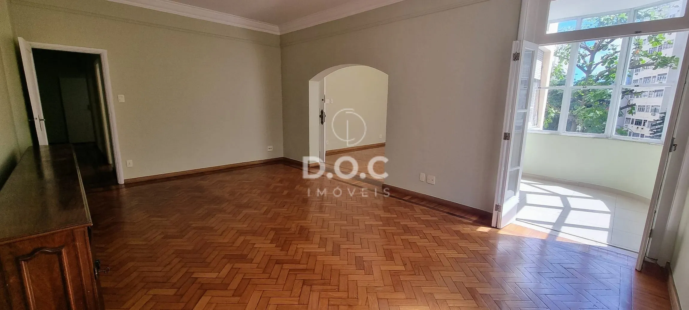 Apartamento, 3 quartos, 170 m² - Foto 2