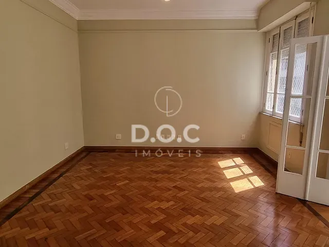 Apartamento 3 quartos e 2 banheiros, à venda, no bairro Flamengo em Rio de Janeiro