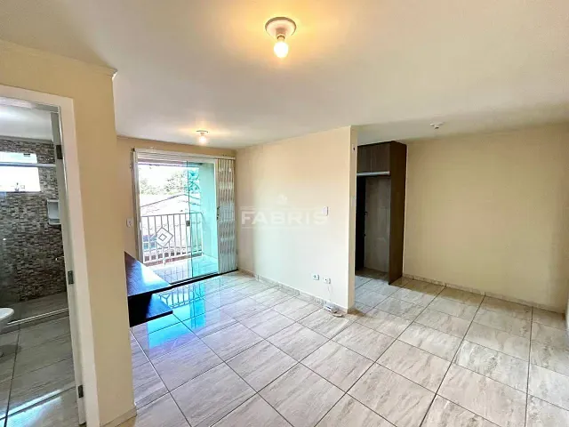 Apartamento 2 quartos e 1 banheiro, para alugar, no bairro Jardim São Vicente em Campo Largo
