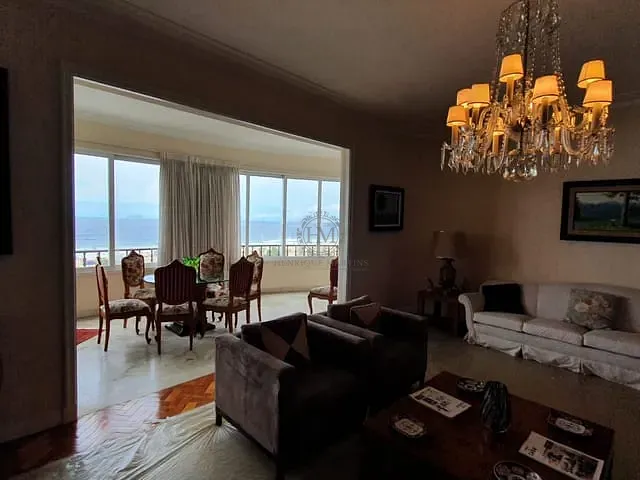 Apartamento com 300m² 4 quartos e 4 banheiros, à venda, no bairro Copacabana em Rio de Janeiro