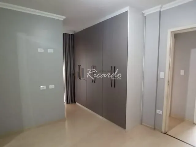 Apartamento com 92m² 2 quartos e 2 banheiros, para alugar, no bairro Centro em Arapongas