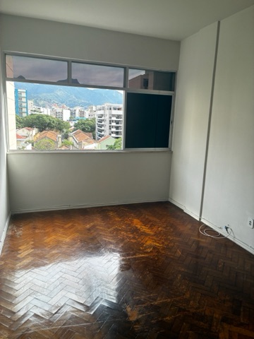 Apartamento com 60m² 2 quartos e 2 banheiros, à venda, no bairro Tijuca em Rio de Janeiro