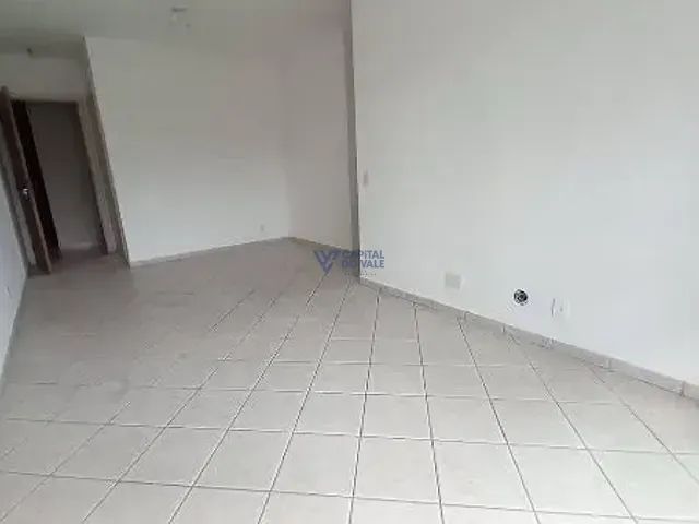 Apartamento 2 quartos e 1 banheiro, à venda ou para alugar, no bairro Vila Ema em São José dos Campos