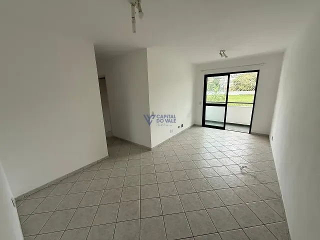 Apartamento 2 quartos e 2 banheiros, à venda ou para alugar, no bairro Vila Ema em São José dos Campos