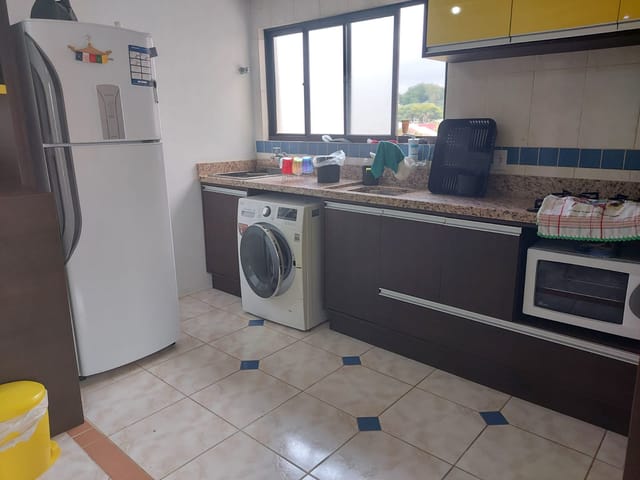Apartamento com 77m² 2 quartos e 1 banheiro, à venda, no bairro Centro em Guaíba