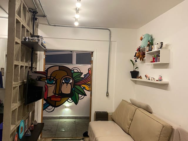 Foto do Apartamento - Apartamento de 45 m2 reformado, com duas áreas externas, 1 dormitório, móveis planejados em todos os cômodos, à venda, em Pinheiros, São Paulo, SP | Pecoraro Imóveis