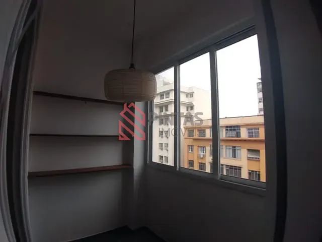 Apartamento com 60m² 2 quartos e 1 banheiro, à venda, no bairro Centro Código 851-1 em Niterói