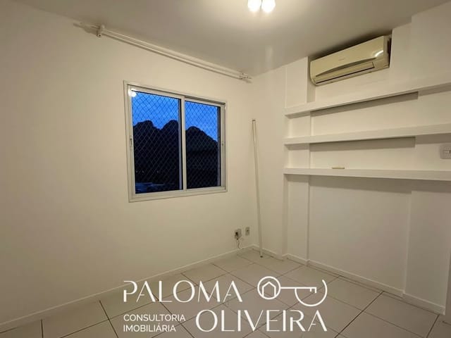 Apartamento 2 quartos e 1 banheiro, à venda, no bairro Jacarepaguá em Rio de Janeiro