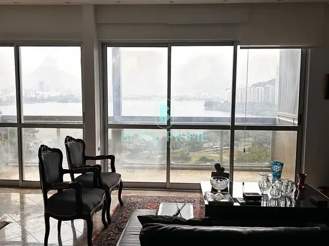 Apartamento com 187m² 3 quartos e 3 banheiros, para alugar, no bairro Lagoa em Rio de Janeiro