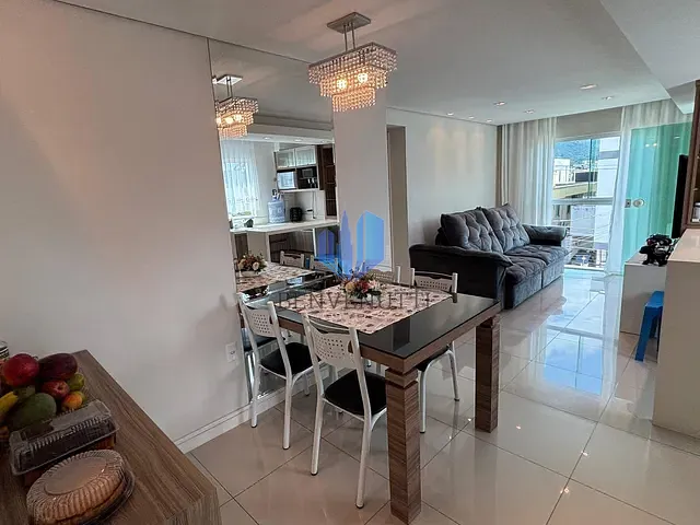 Apartamento 2 quartos e 2 banheiros, à venda, no bairro Centro em Camboriú