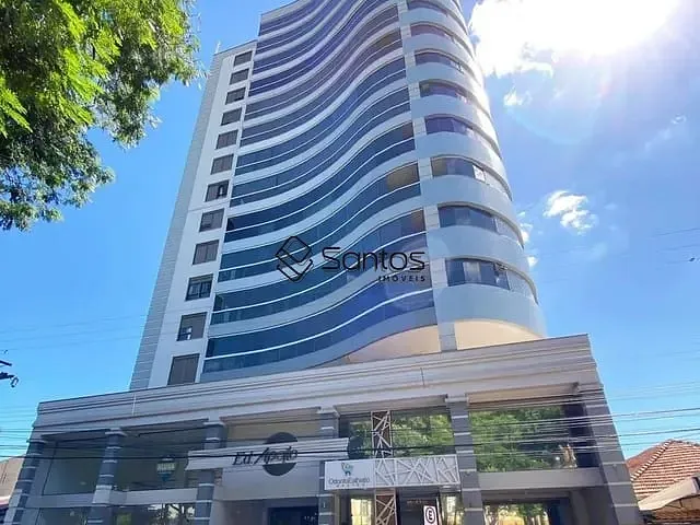 Apartamento com 375m² 4 quartos e 4 banheiros, à venda, no bairro Centro em Ijuí