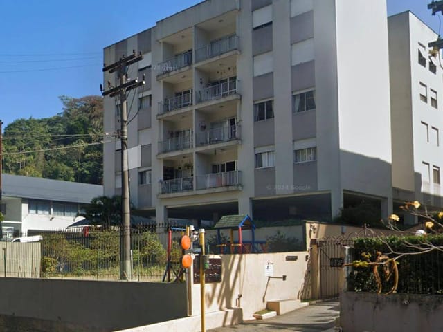 Apartamento 2 quartos e 2 banheiros, à venda, no bairro Coronel Veiga em Petrópolis