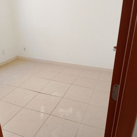 Apartamento 2 quartos e 1 banheiro, à venda, no bairro Atlântica em Rio das Ostras